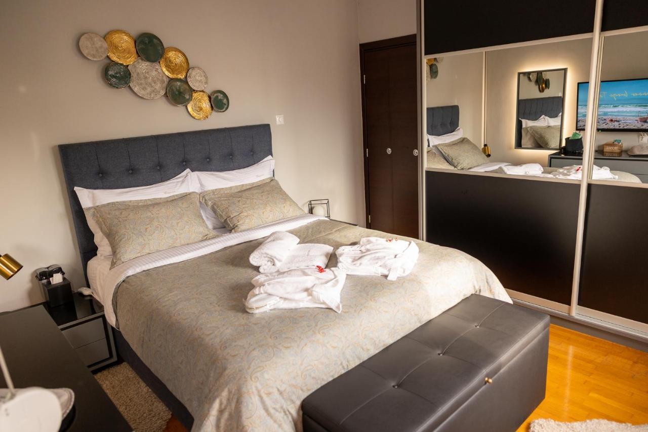 "Elegance" Central Luxury Apartment Pireo Esterno foto